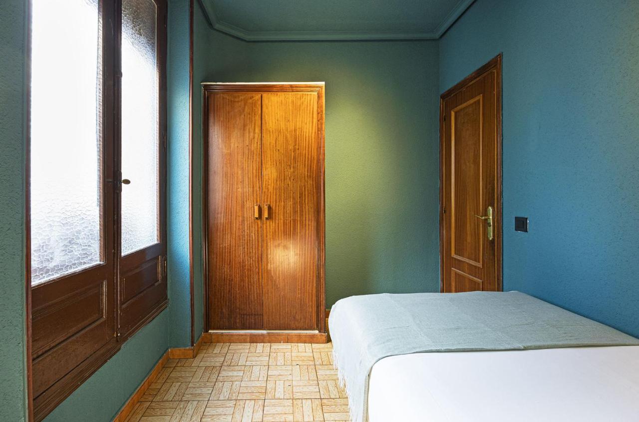 Ideal Hostel マドリード エクステリア 写真