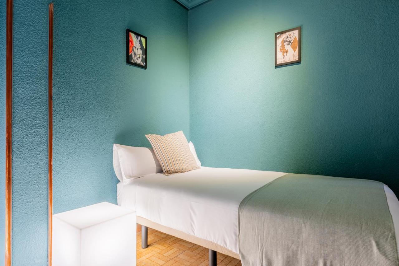 Ideal Hostel マドリード エクステリア 写真